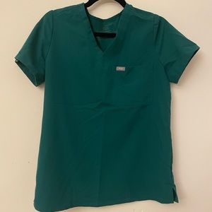 FIGS Catarina one pocket scrub top size small hunter green
